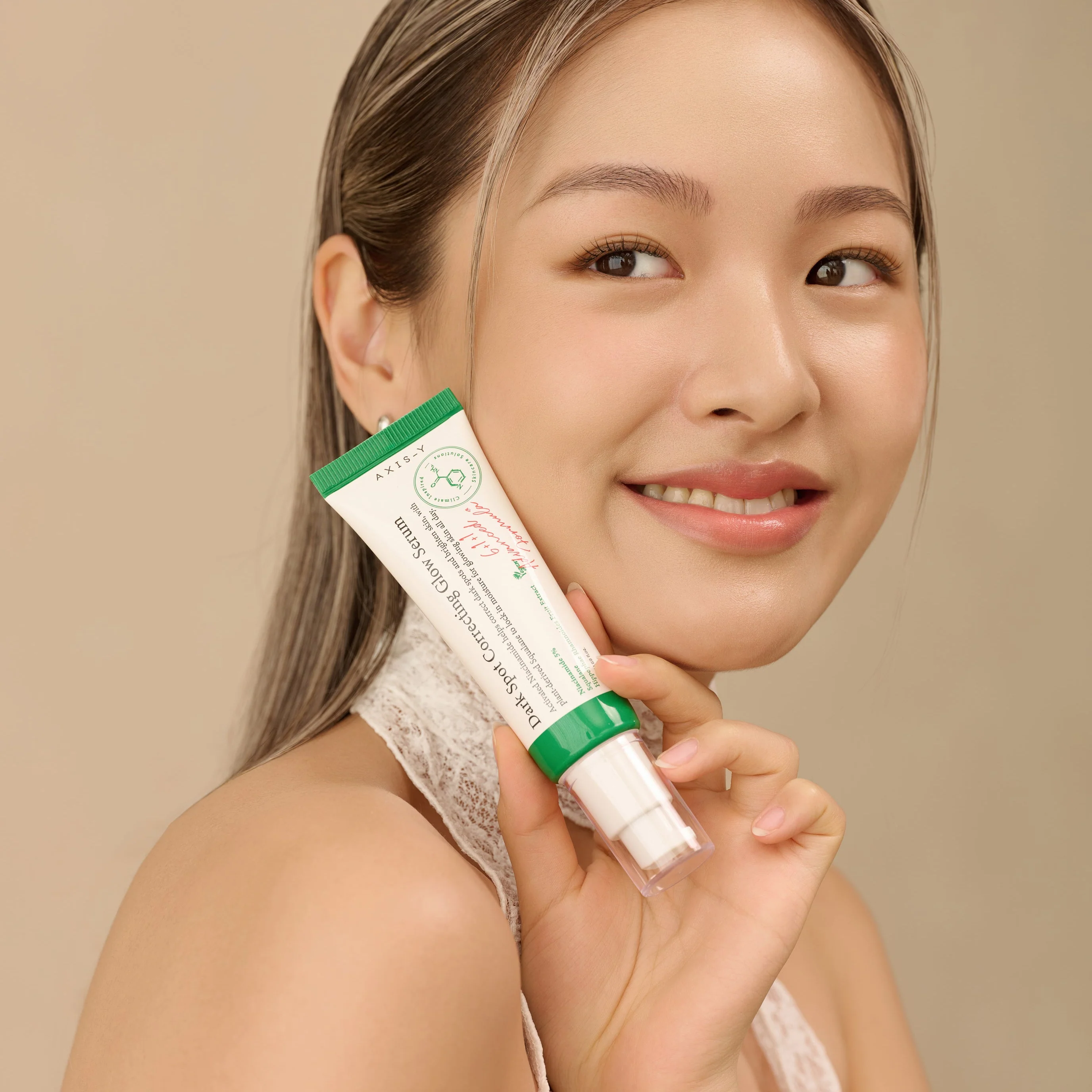 Dark Spot Correcting Glow Serum (50ml) - Image 3