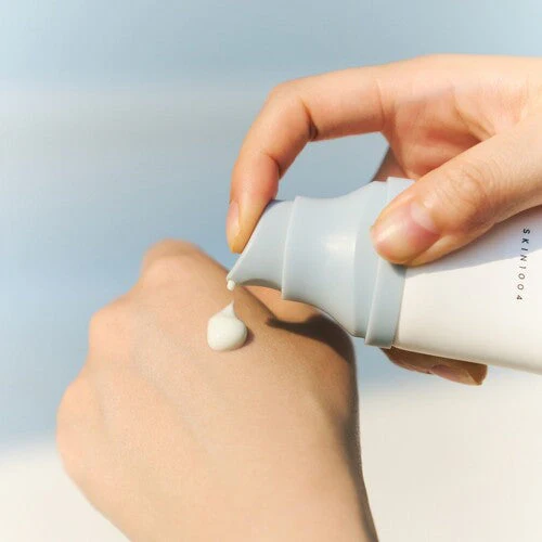 Madagascar Centella Hyalu-Cica Water-Fit Sun Serum SPF50+ PA++++ (50ml) - Image 3